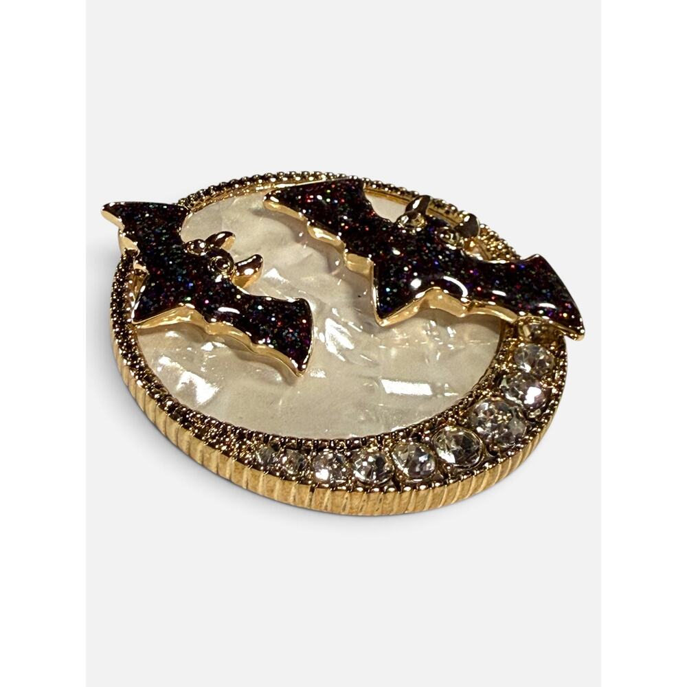 NAPIER Bat Halloween Brooch Rhinestone Black Gold Tone Rhinestone New on Card - Picture 5 of 5